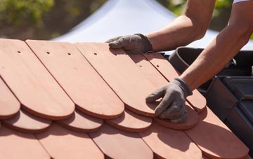 Norton East roof tile contractors